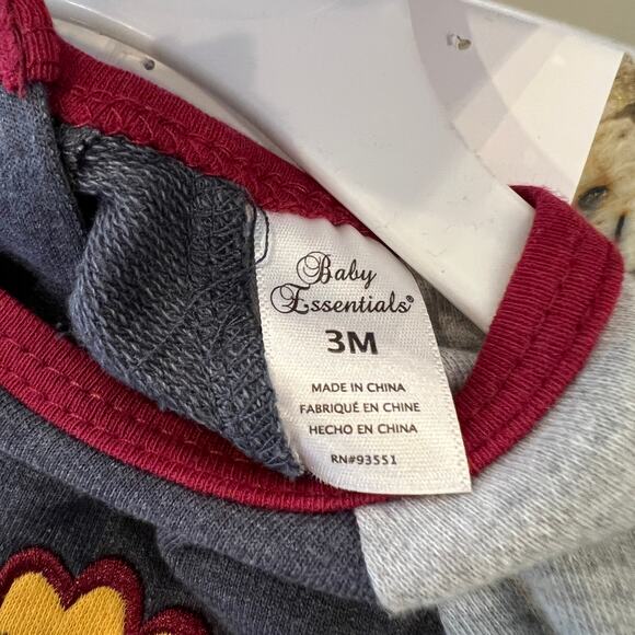 NWT Baby Essentials Navy & Grey Thanksgiving Football Bodysuit & Cap - Picture 5 of 7